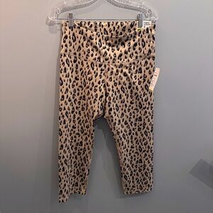 Old navy Leopard Print Crop Legging